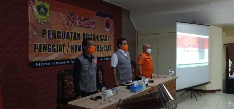 Pelatihan Penguatan Komunitas Penggiat Bencana Se-Kabupaten Bogor Pelatihan Penguatan Komunitas Penggiat Bencana Se-Kabupaten Bogor