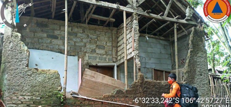 BPBD Kabupaten Bogor Siaga Pergeseran tanah Kecamatan Ciampea BPBD Kabupaten Bogor Siaga Pergeseran tanah Kecamatan Ciampea