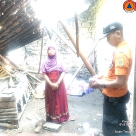 Akibat Angin Kencang Satu Rumah warga Mengalami Kerusakan di Kecamatan Cijeruk