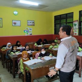Menyelenggarakan Satuan Pendidikan Aman Bencana di SDN 03 Pabuaran Cibinong