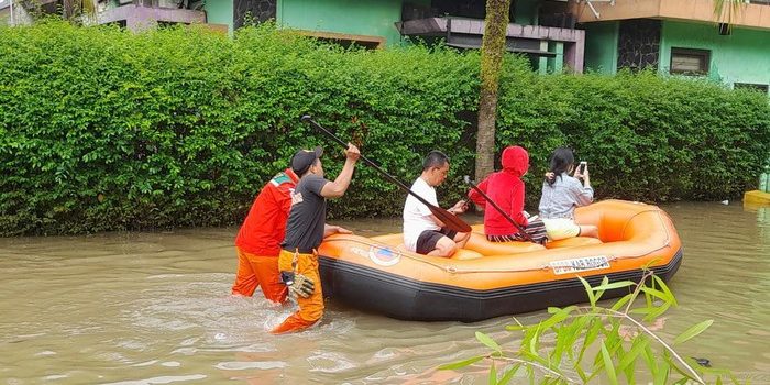 Potret Puluhan Rumah Terendam Banjir di Cibinong