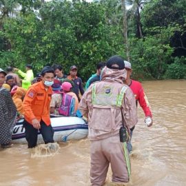 Potensi Bencana Banjir Hingga Awal Oktober 2022, BNPB Minta Maysarakat Waspada