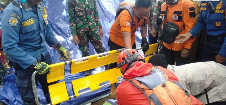 TIM REAKSI CEPAT BPBD Kabupaten Bogor Telah Melaksanakan Penanganan dan Evakuasi pasca gempa bumi Kabupaten Cianjur
